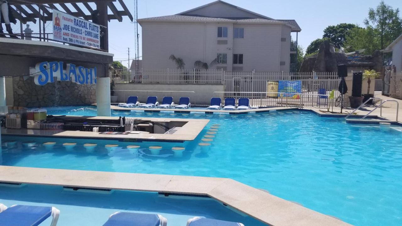 Grand Islander Hotel Put-in-Bay Eksteriør bilde